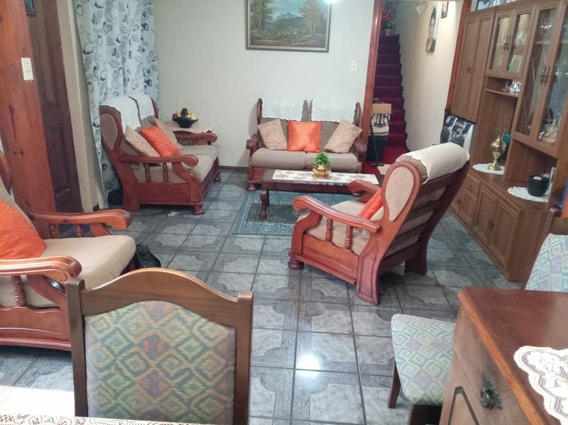 3 Bedroom Property for Sale in Portlands Western Cape